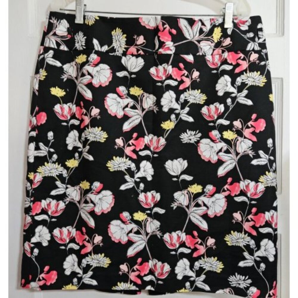 LIZ CLAIBORNE Black Pink Floral Print Lined Skirt Ladies Size 16 - Picture 2 of 5